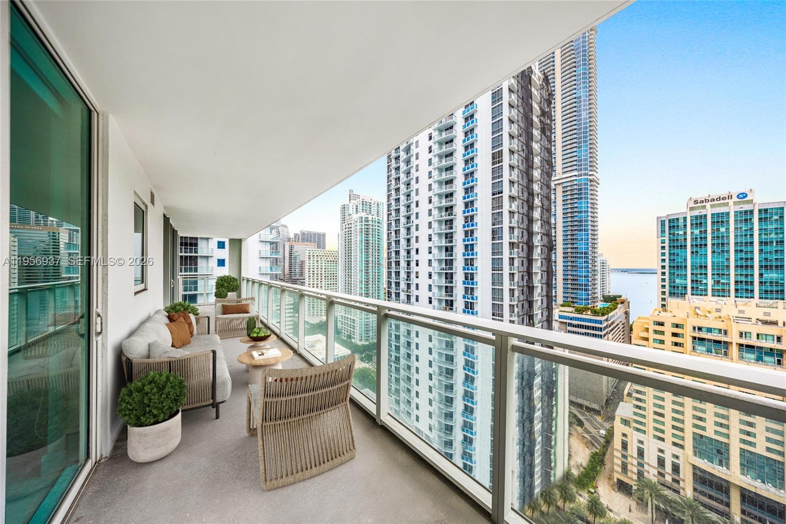 1080 Brickell Ave # 2708, Miami, FL 33131 photo 4
