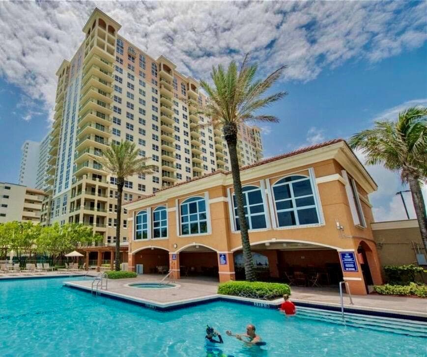 2080 S Ocean Drive # Ph8, Hallandale Beach, FL 33009 photo 2