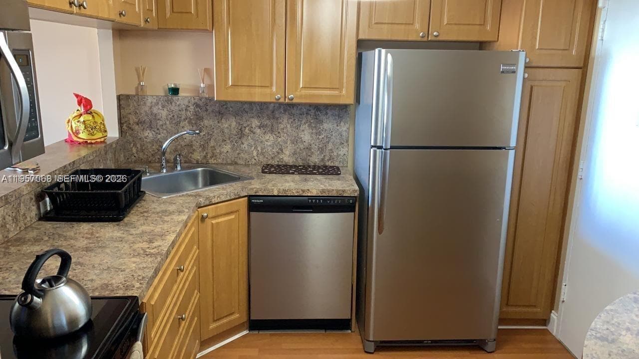 3180 S Ocean Dr # 318, Hallandale Beach, FL 33009 photo 5