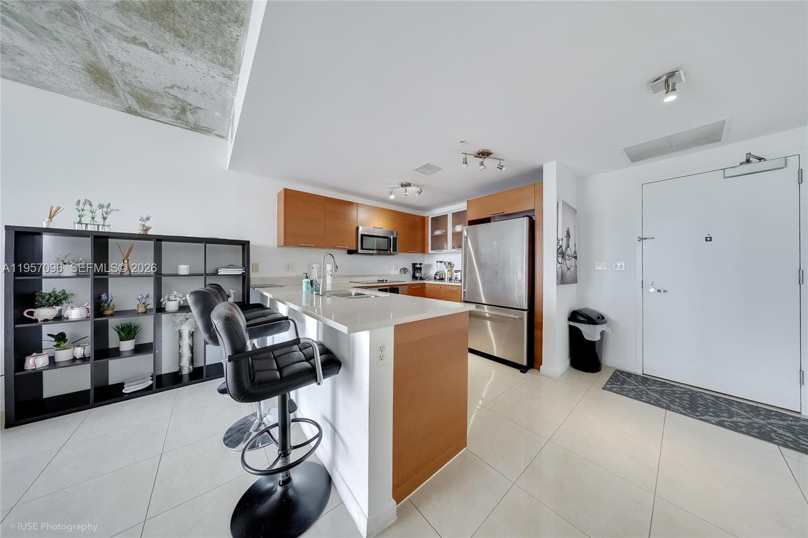 3250 NE 1st Ave # 811, Miami, FL 33137 photo 3