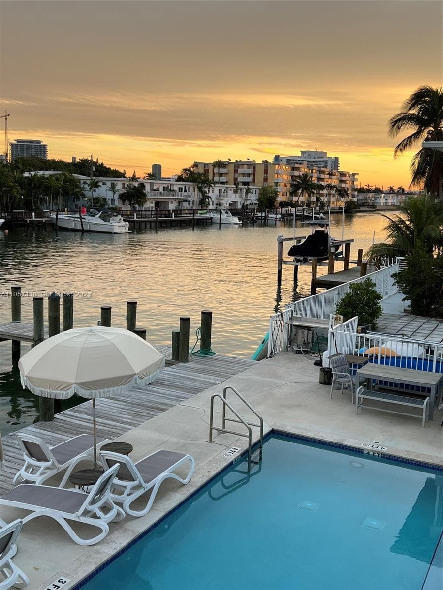 8035 Crespi Blvd # 2, Miami Beach, FL 33141