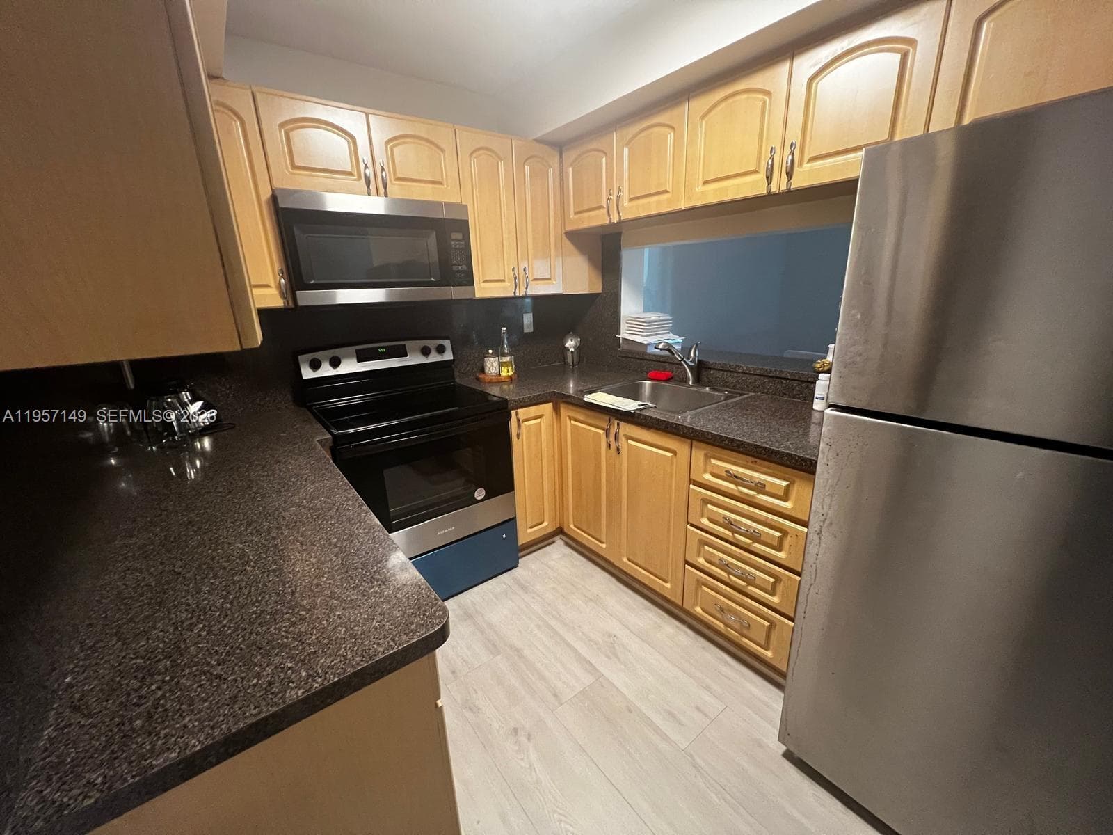 11750 SW 18th St # 125-1, Miami, FL 33175 photo 5