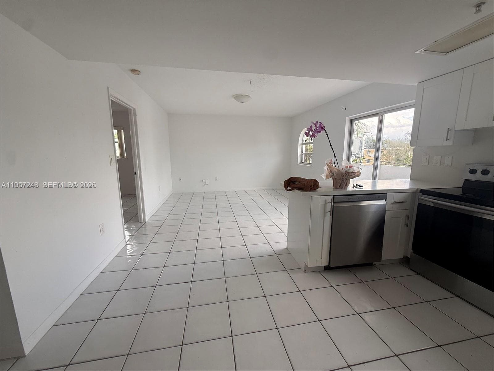3052 SW 27th Ave # 301, Miami, FL 33133 photo 3