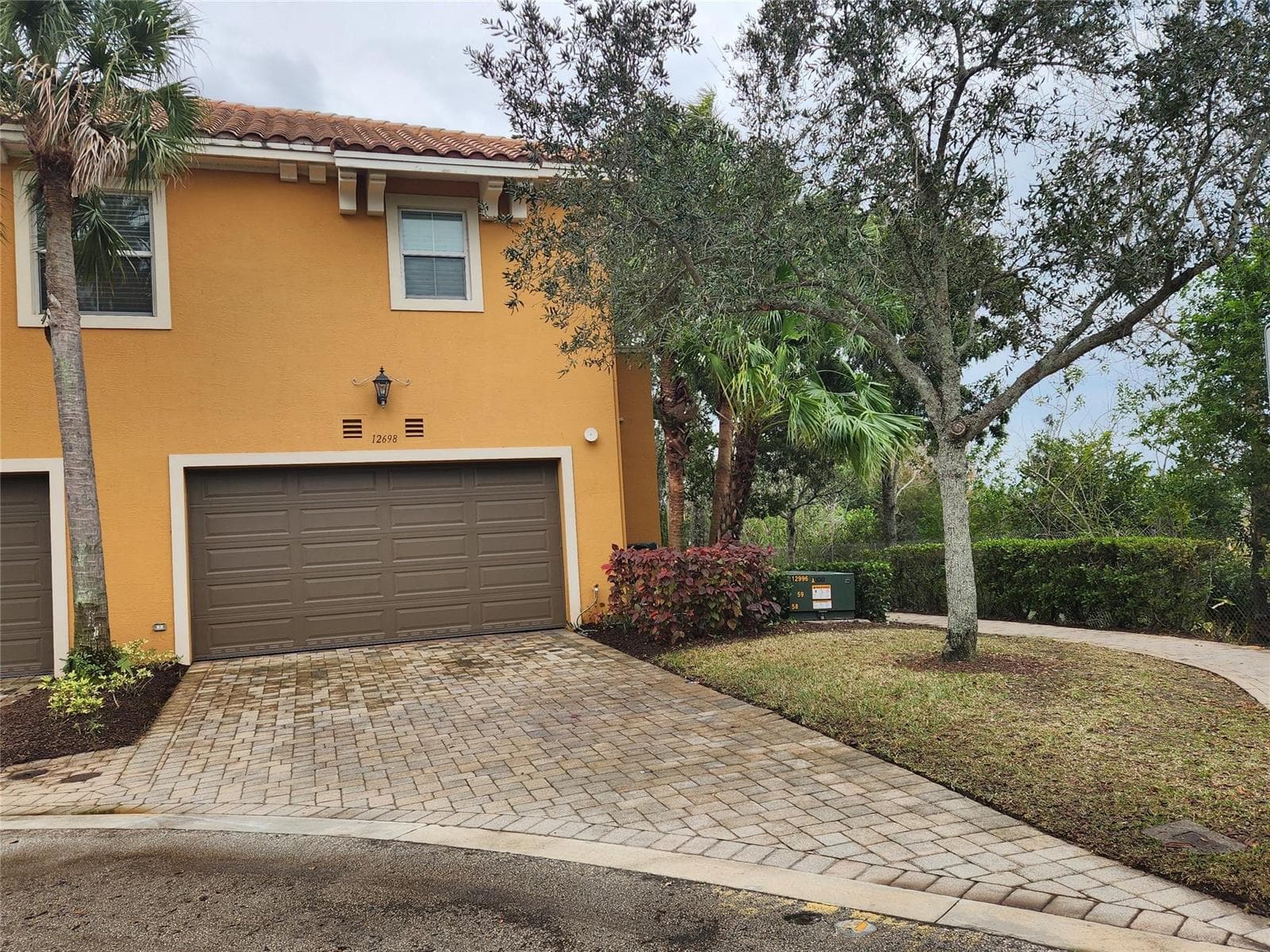 12698 NW 32nd Place, Sunrise, FL 33323 photo 4