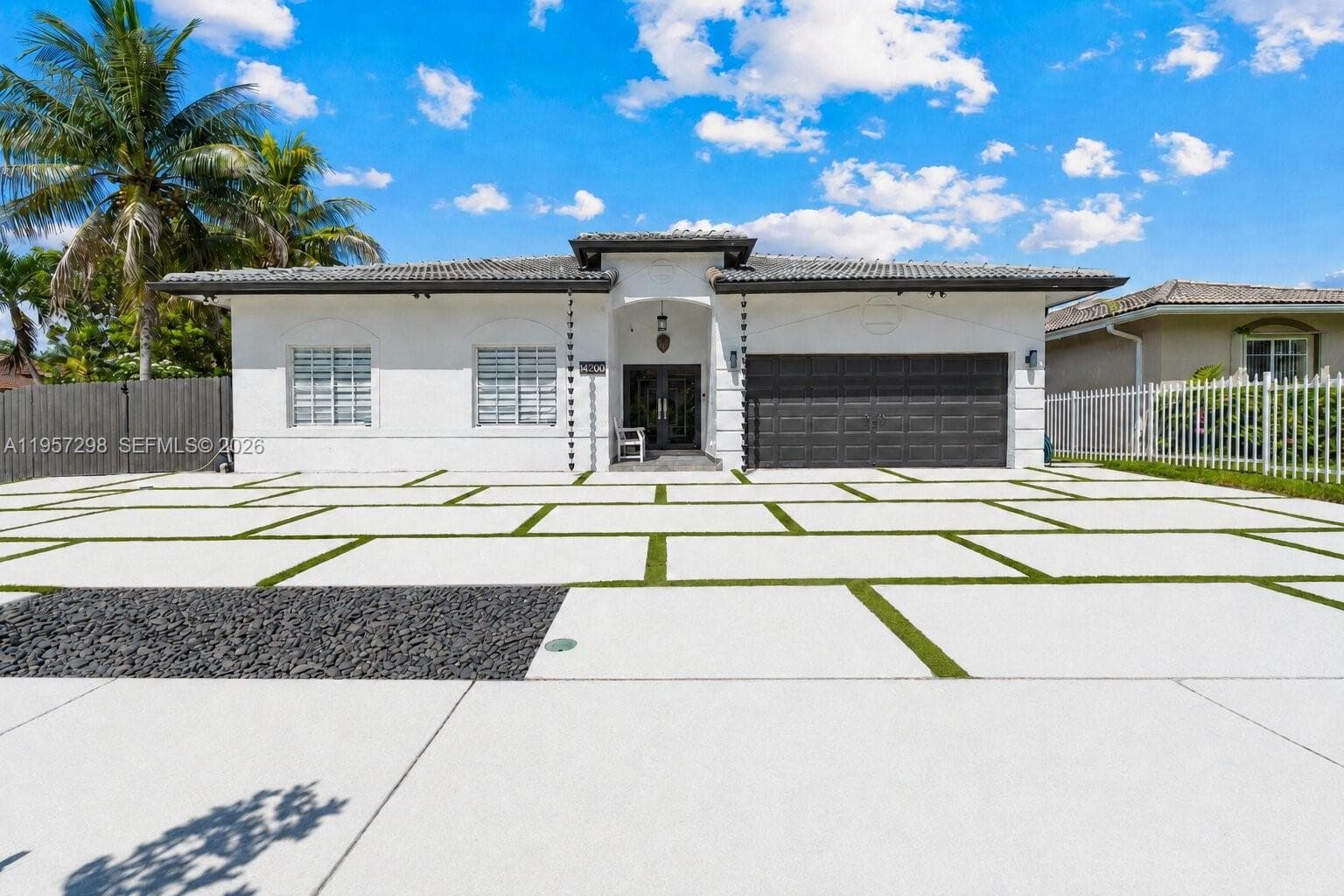 14200 SW 160th Ct, Miami, FL 33196