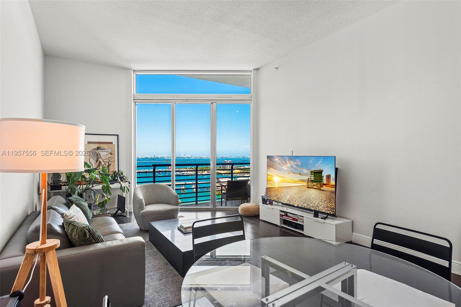 335 S Biscayne Blvd # UPH-10, Miami, FL 33131 photo 3