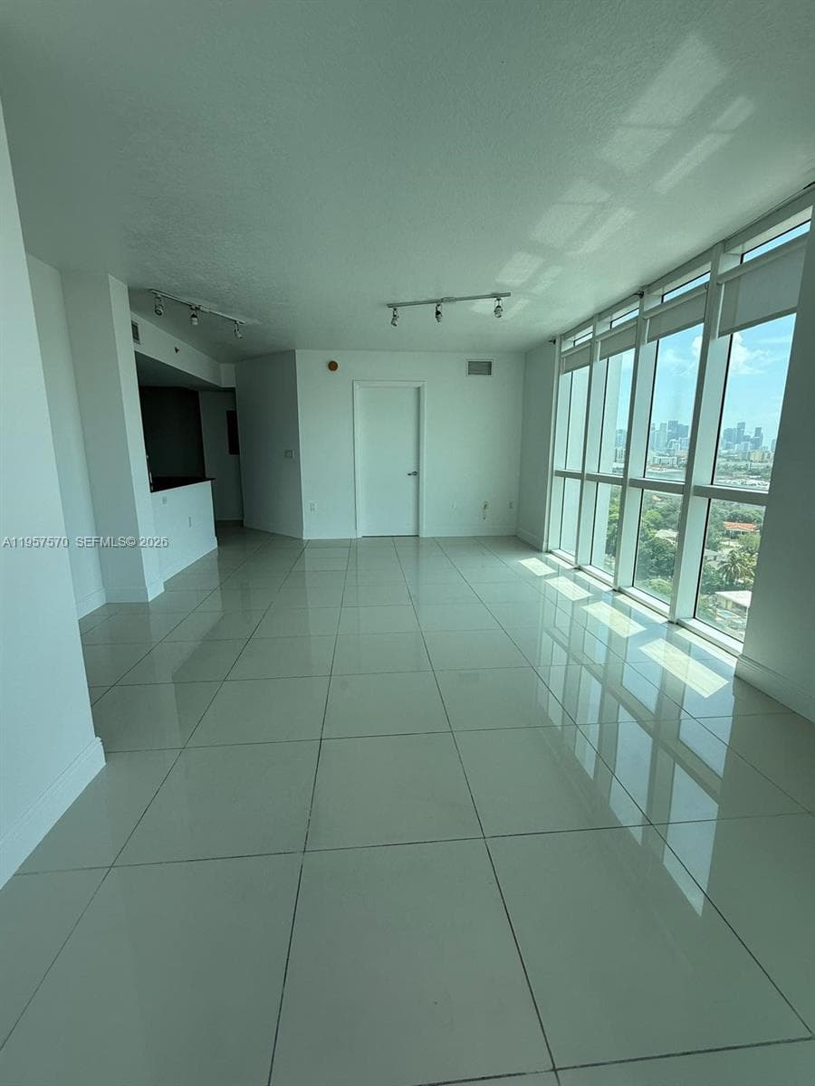 1871 NW S River Dr # 1503, Miami, FL 33125 photo 3
