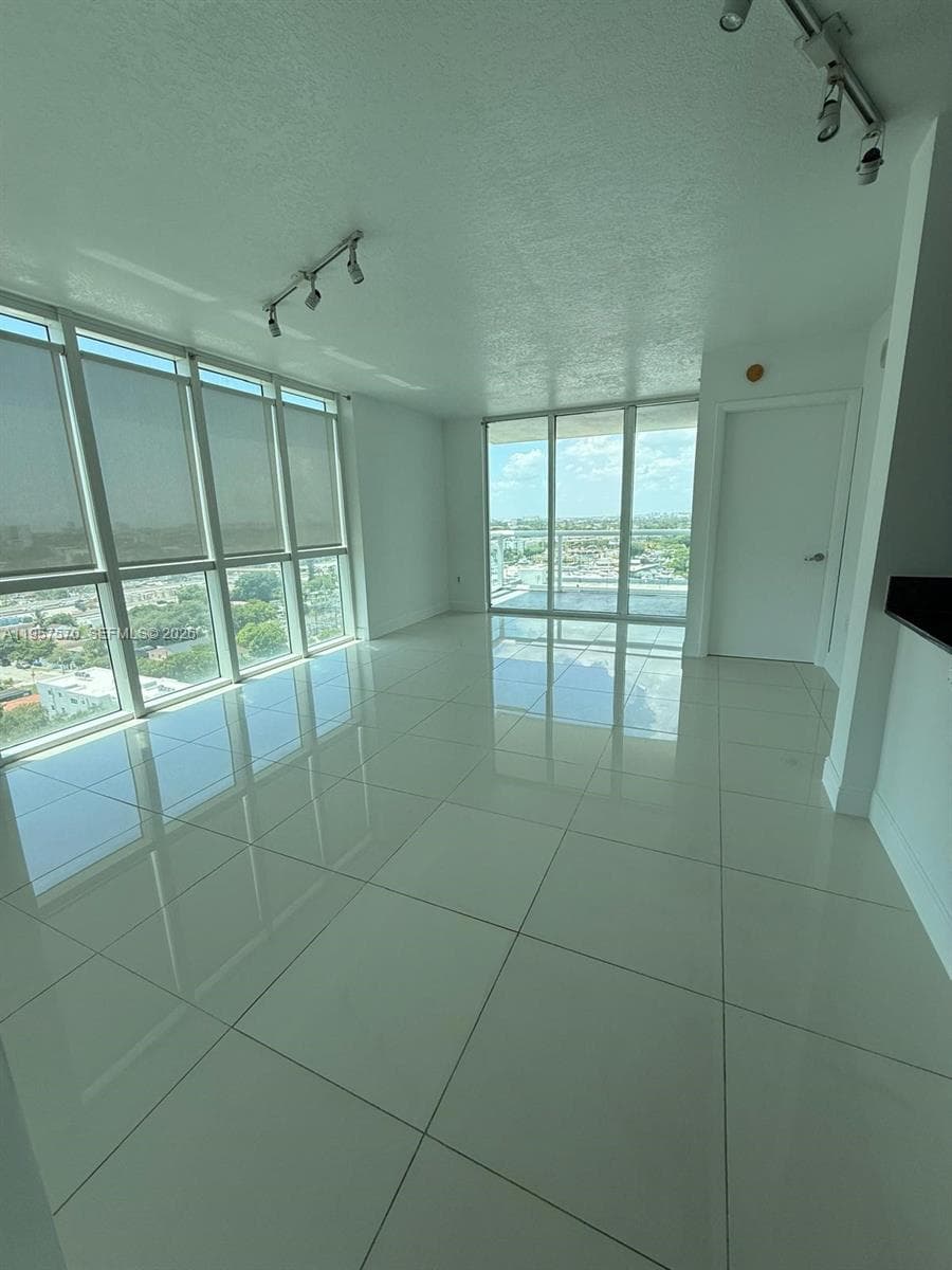 1871 NW S River Dr # 1503, Miami, FL 33125 photo 4