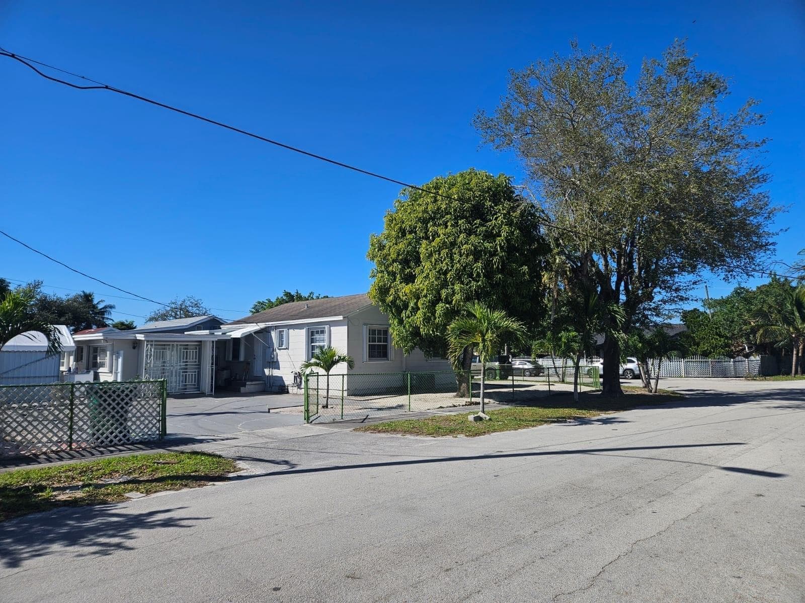 3500 NW 12th Street, Miami, FL 33125 photo 2