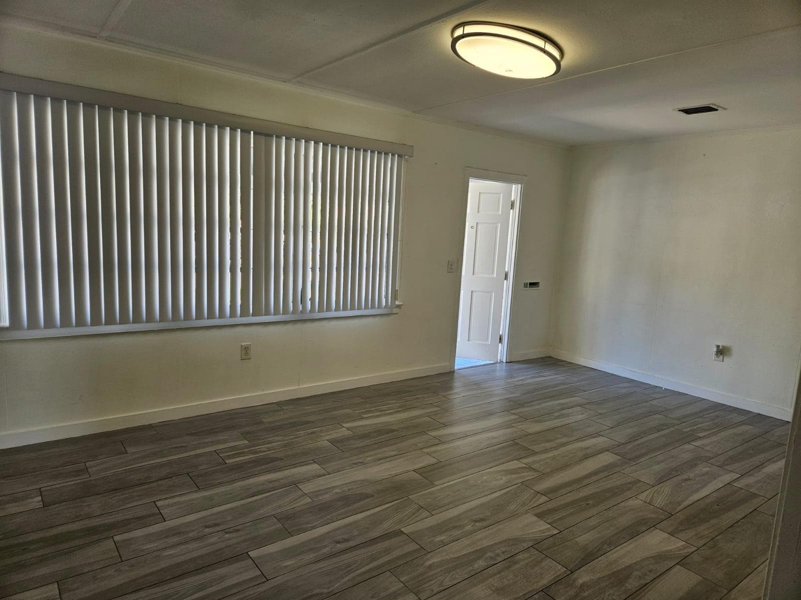 3500 NW 12th Street, Miami, FL 33125 photo 3