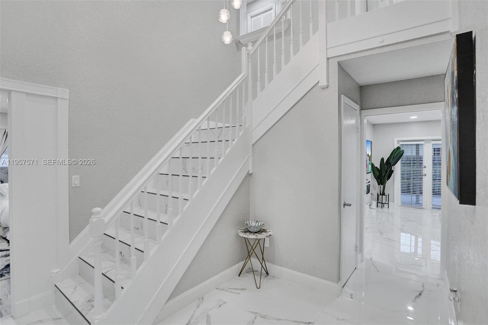 466 NE 8th Ave, Deerfield Beach, FL 33441 photo 4