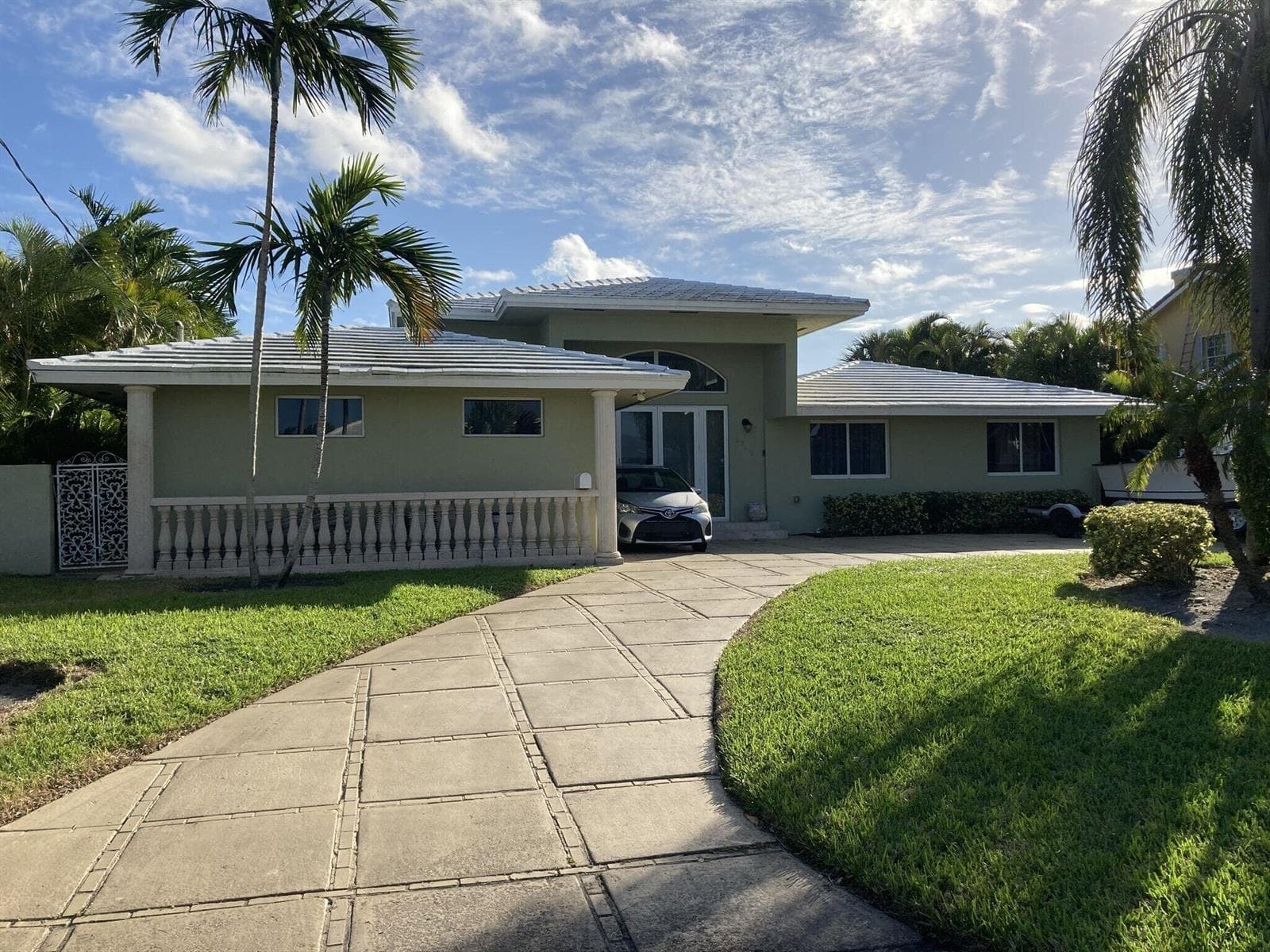 2740 NE 10th Street, Pompano Beach, FL 33062 photo 2