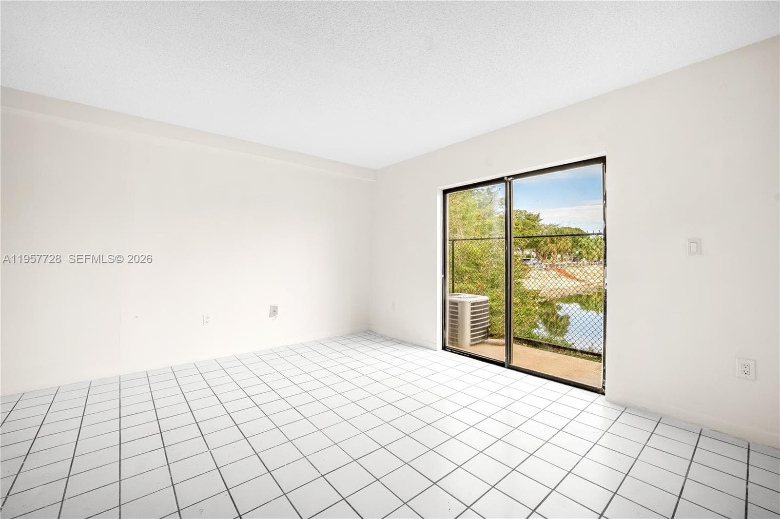 7805 SW 152nd Ave # 0, Miami, FL 33193 photo 4