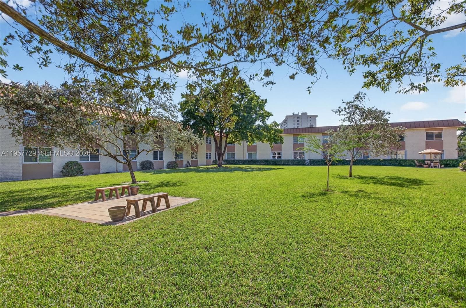9 NE 19th Ct # 104C, Wilton Manors, FL 33305 photo 2