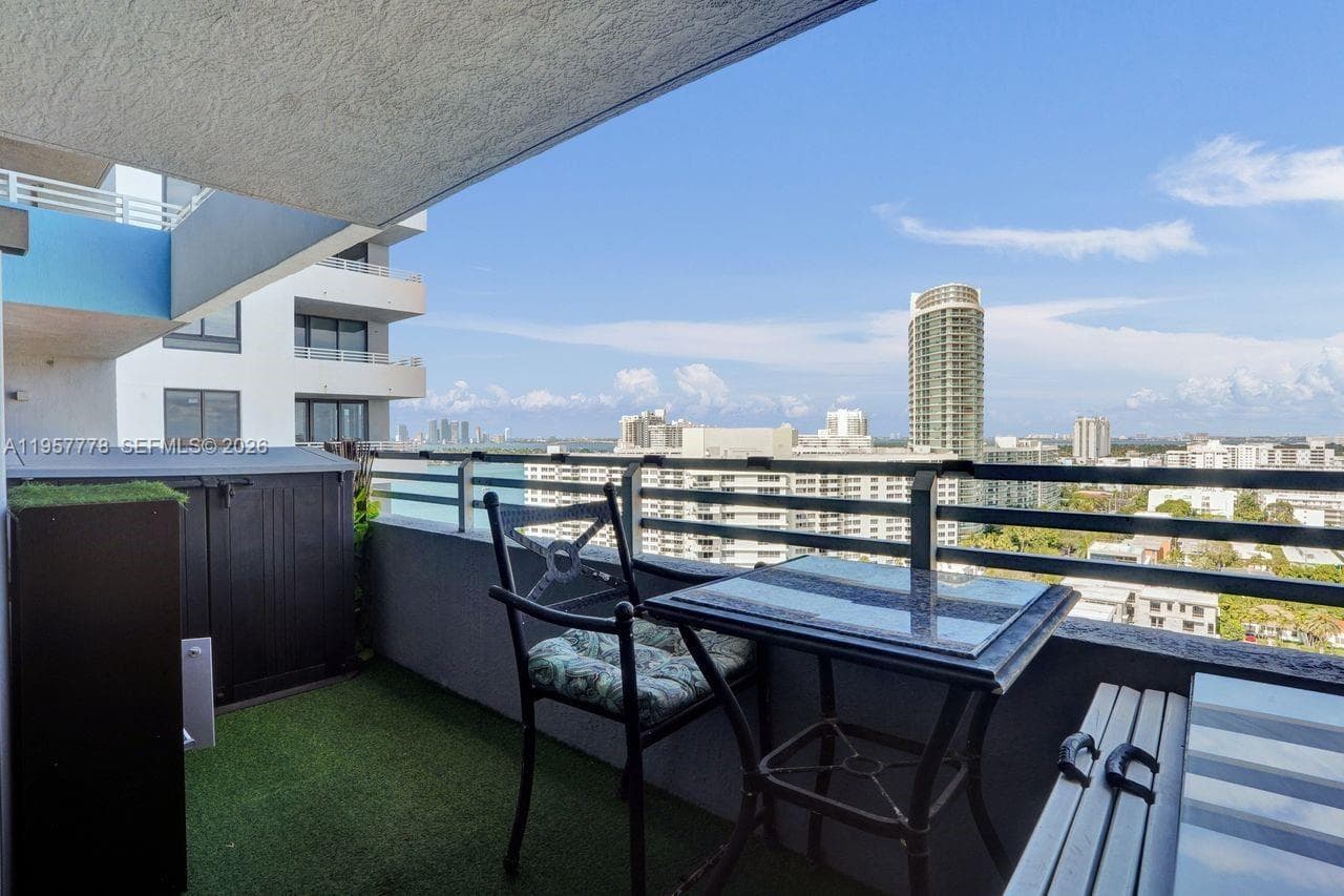 1330 West Ave # 1811, Miami Beach, FL 33139 photo 4