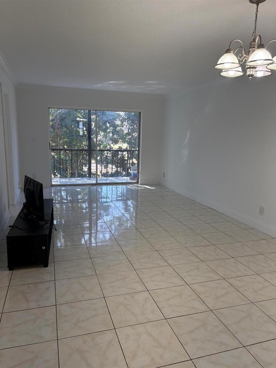 8000 Colony Circle # 201, Tamarac, FL 33321 photo 4