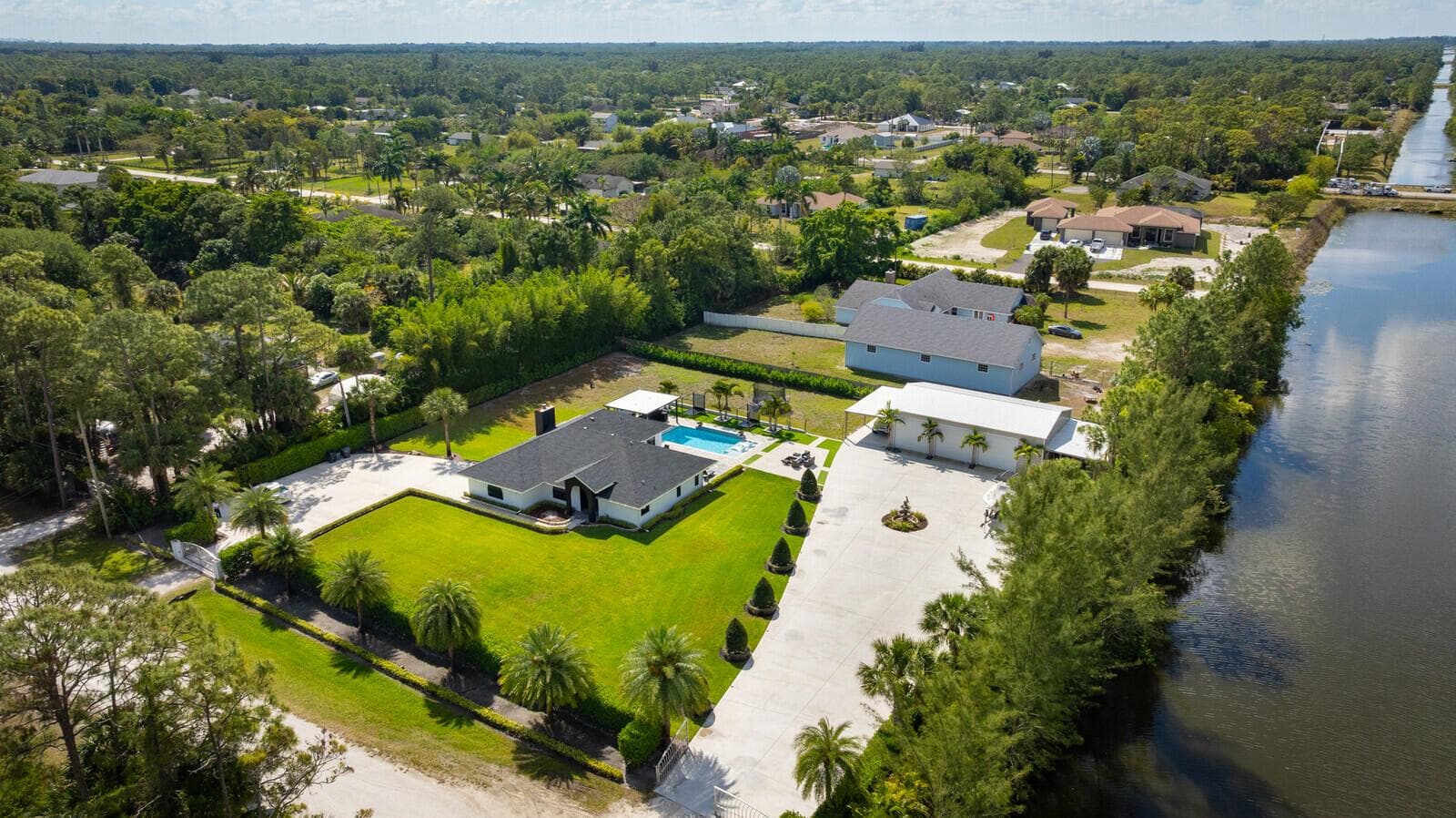16966 91st Place N, FL 33470 photo 2