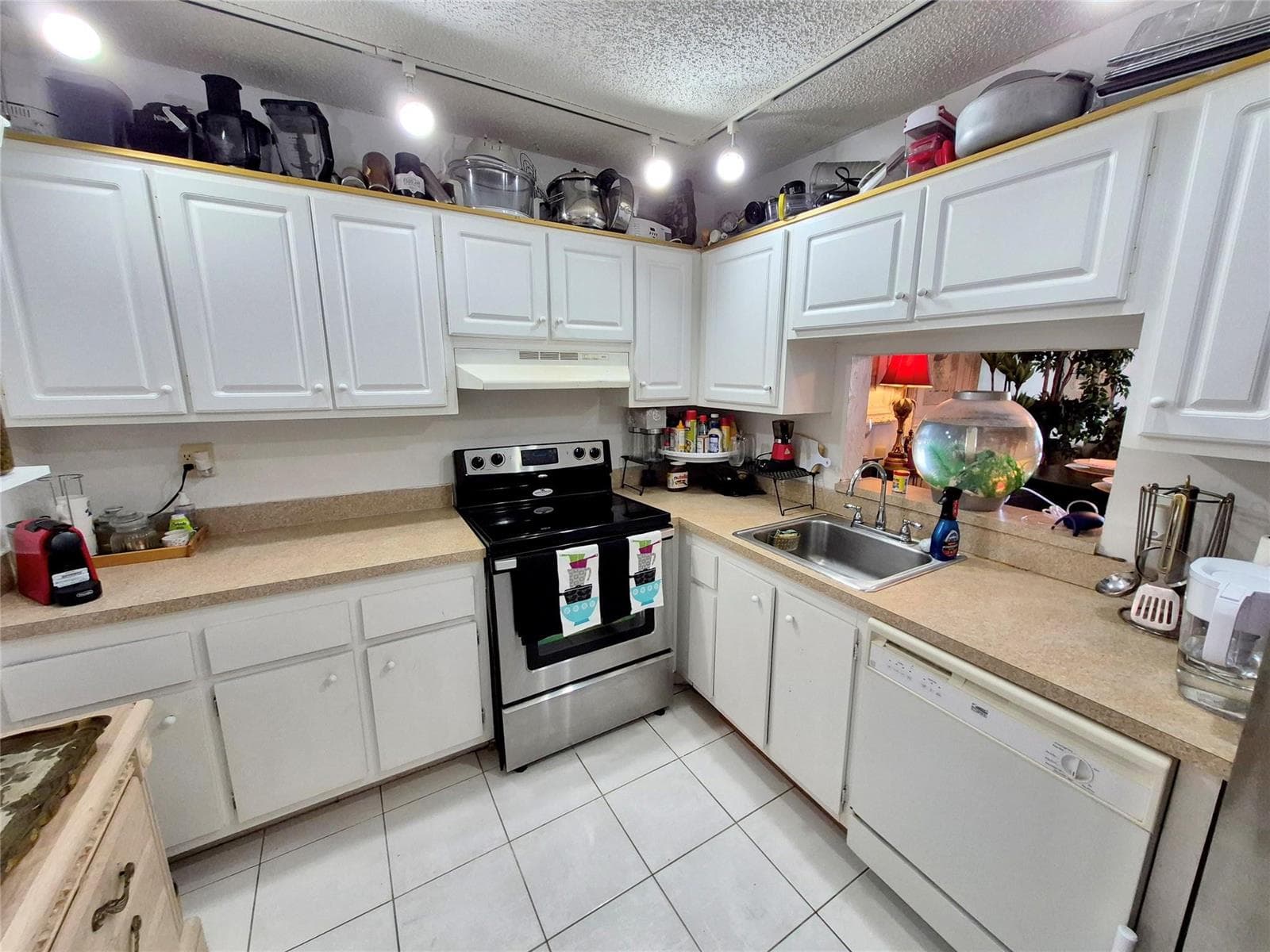 2840 Somerset Drive # 208m, Lauderdale Lakes, FL 33311 photo 3