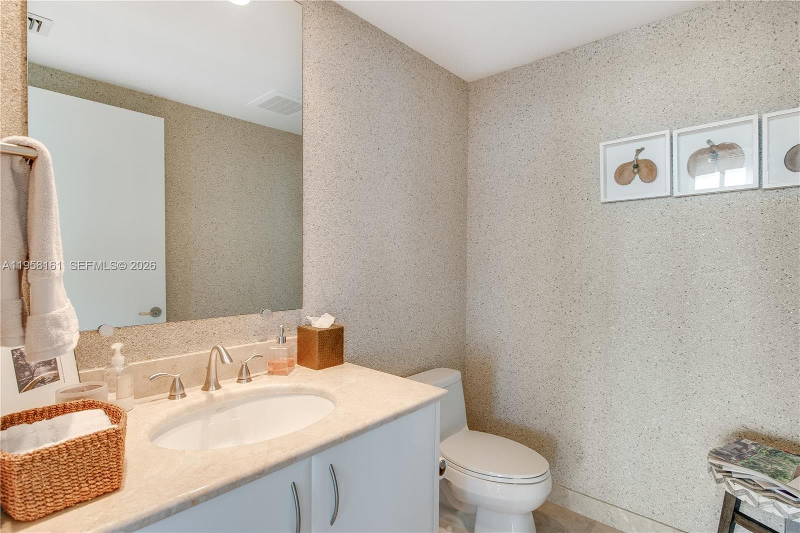1331 Brickell Bay Dr # 3311, Miami, FL 33131 photo 2