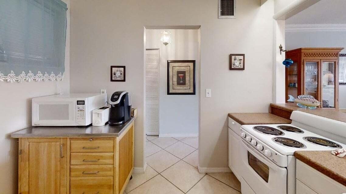 2616 Garden Drive N # 209, Lake Worth, FL 33461 photo 5