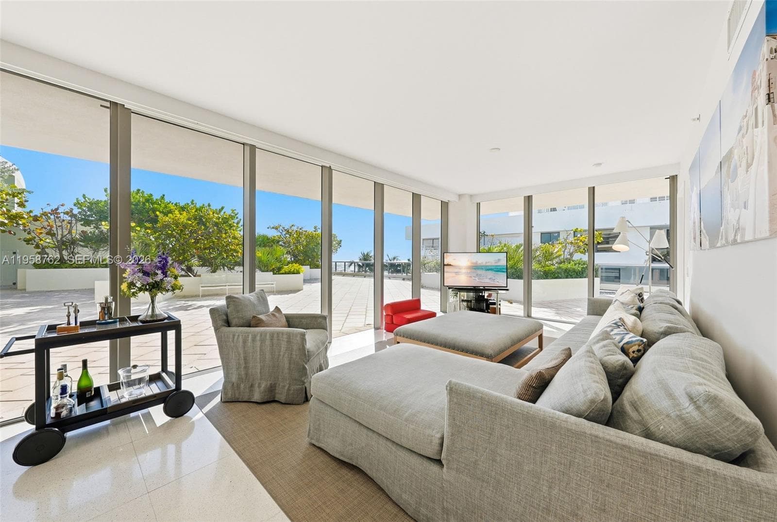 5875 Collins Ave # 502, Miami Beach, FL 33140 photo 2