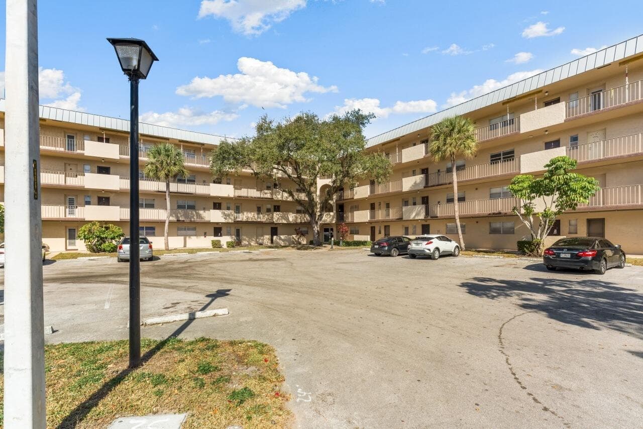 6301 N Falls Cir Drive # 307, Lauderhill, FL 33319 photo 2