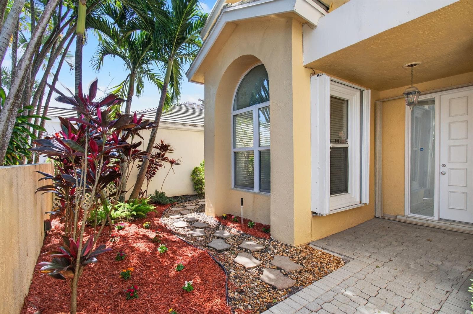 7848 Travlers Tree Drive, Boca Raton, FL 33433 photo 2