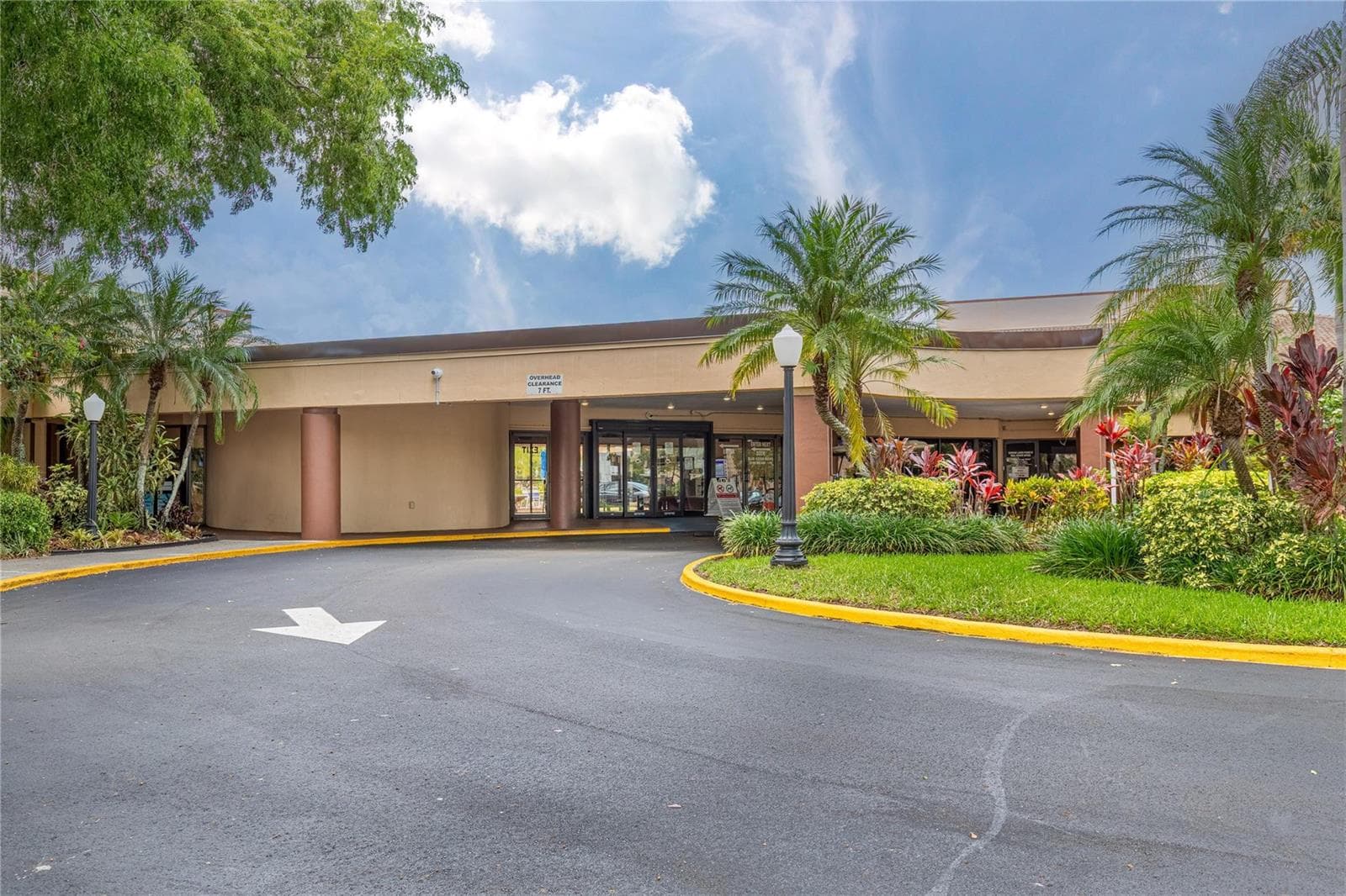 9420 Sunrise Lakes Boulevard # 212, Sunrise, FL 33322 photo 2