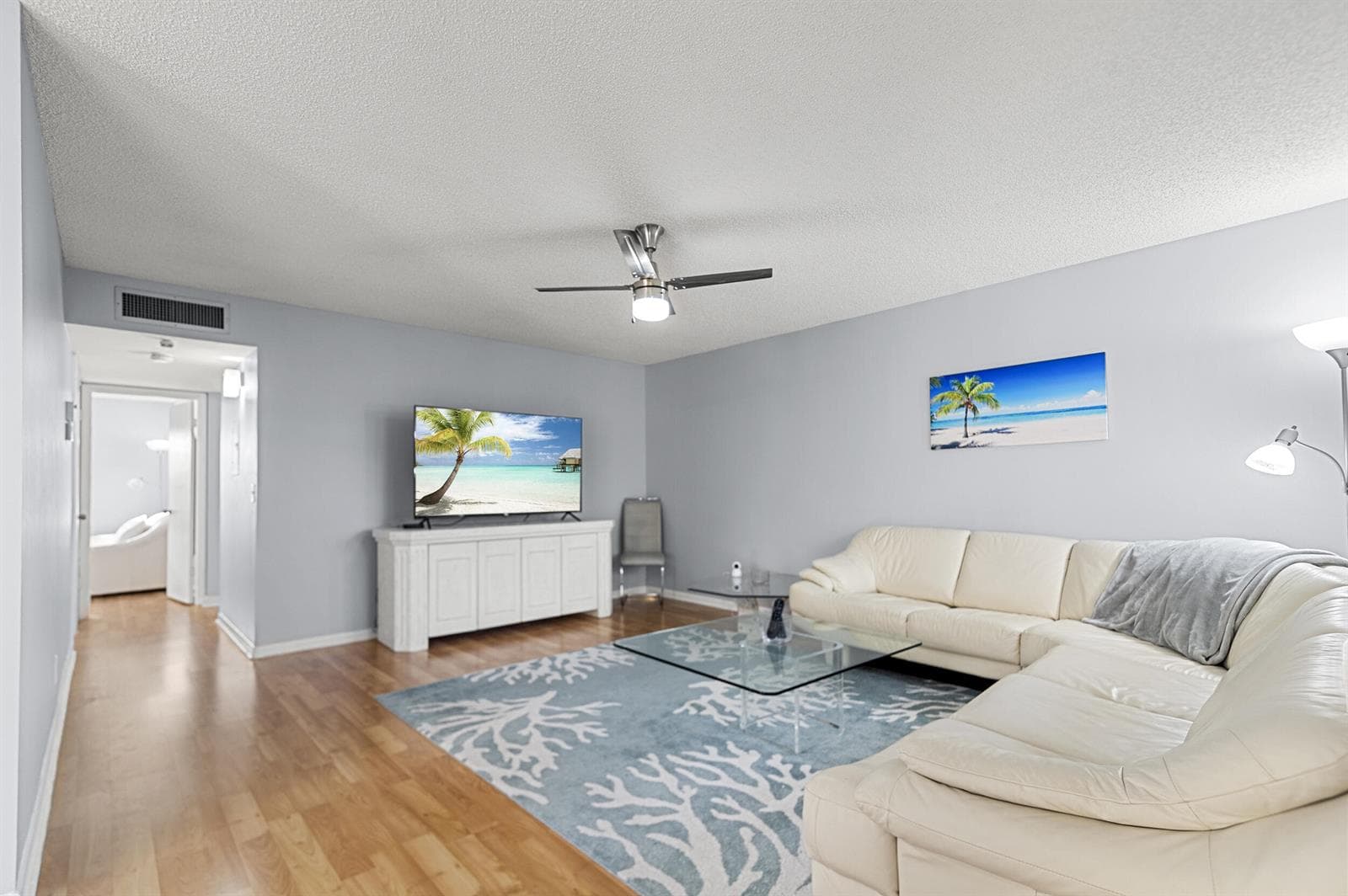 605 Flanders M, Delray Beach, FL 33484 photo 2