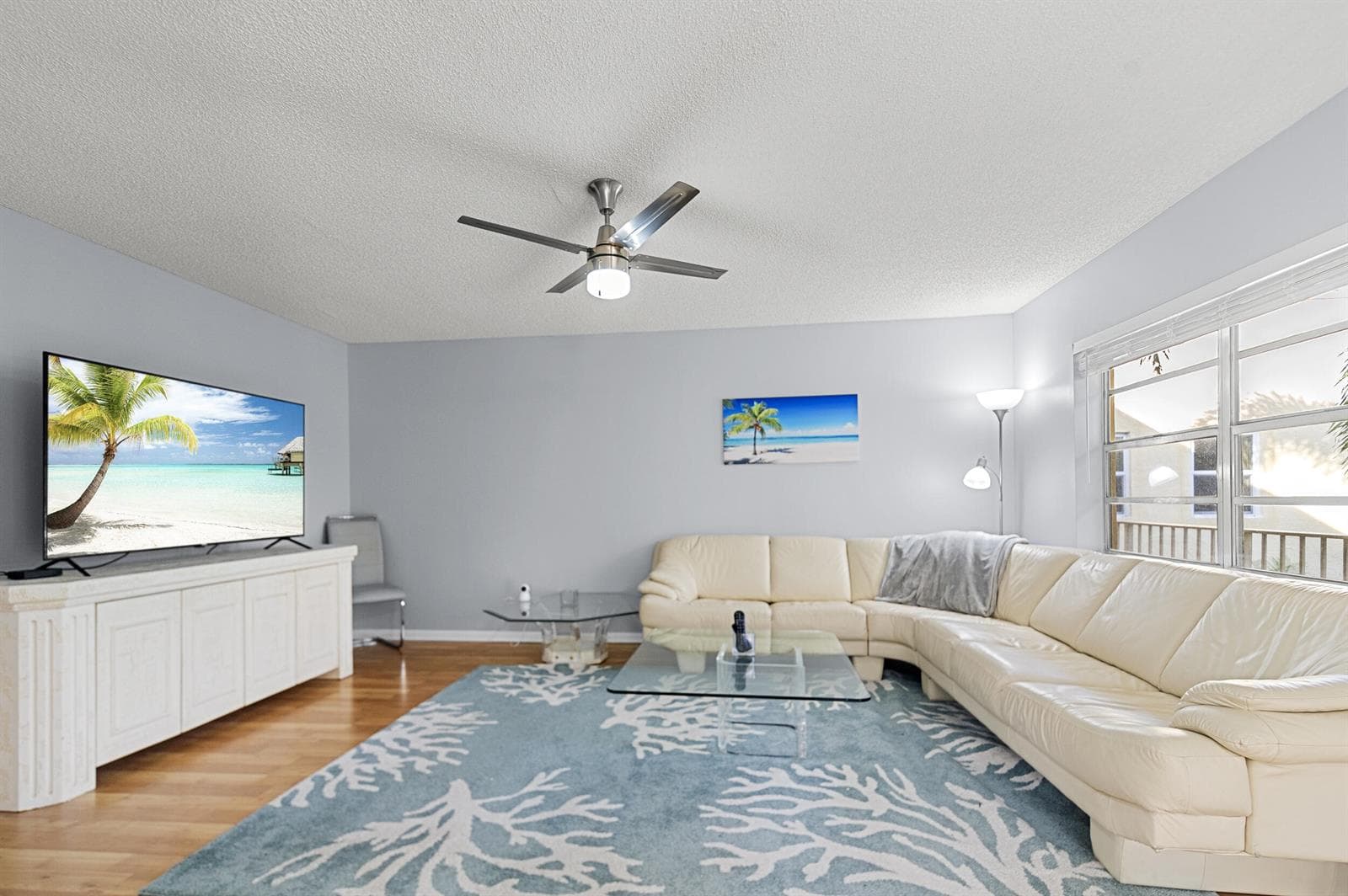 605 Flanders M, Delray Beach, FL 33484 photo 3