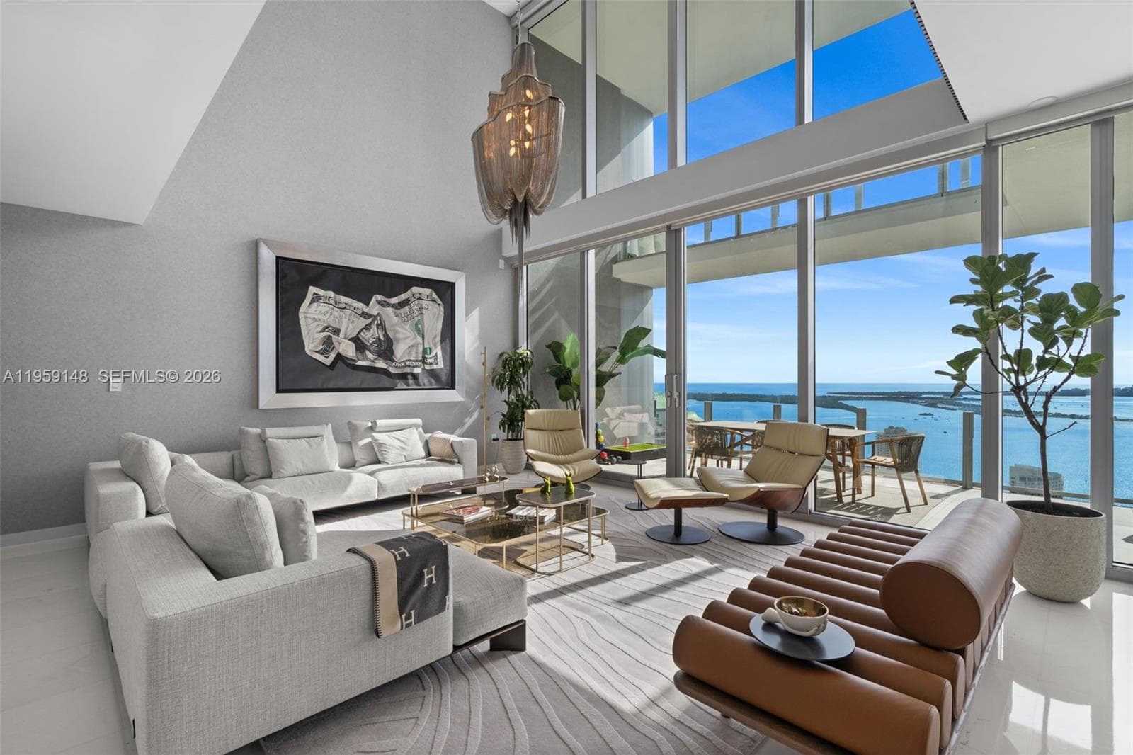 300 Biscayne Blvd Way # 4602, Miami, FL 33131 photo 4
