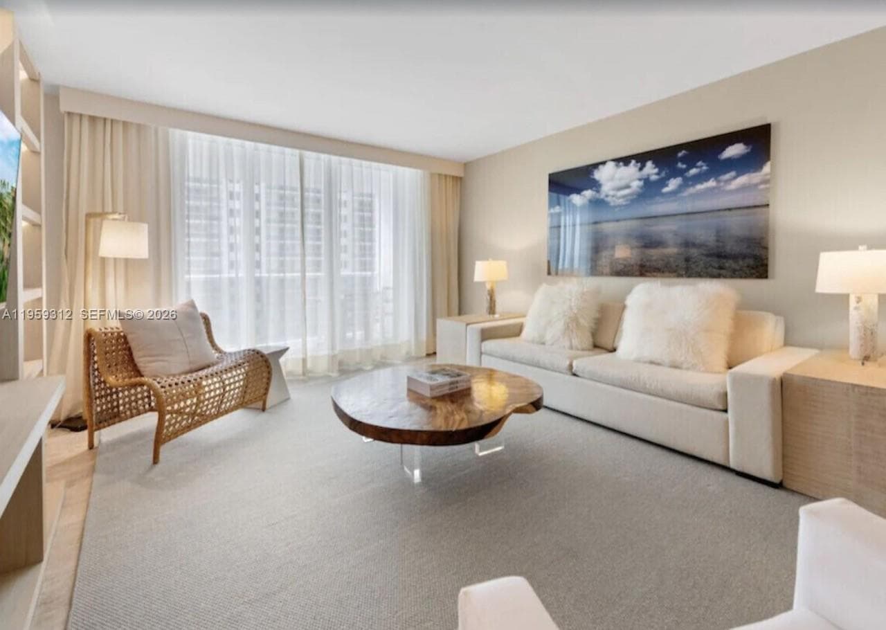 102 24th St # 1206, Miami Beach, FL 33139 photo 4