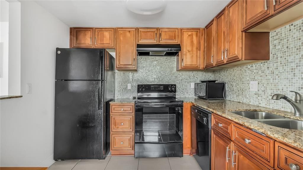 703 Brittany # O, Delray Beach, FL 33446 photo 2