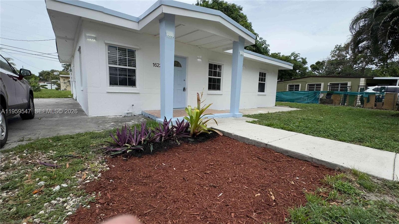 16221 E Bunche Park Dr, Miami Gardens, FL 33054