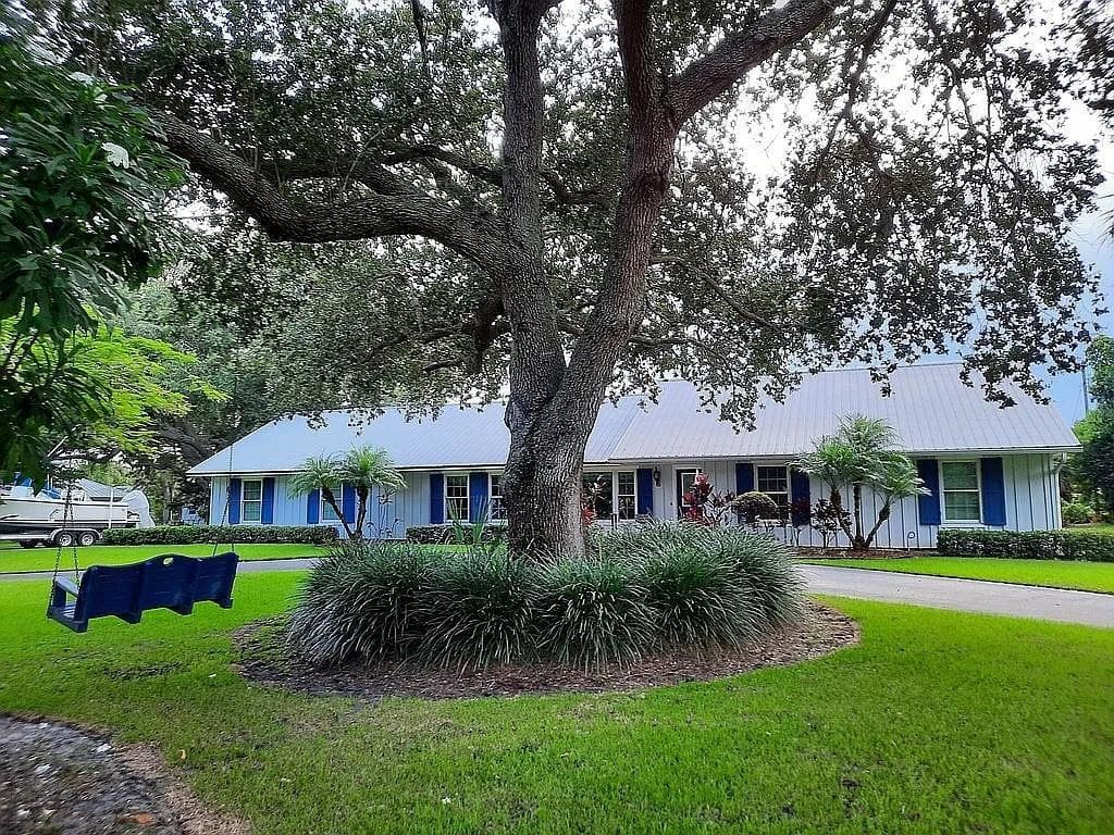 155 31st Avenue, Vero Beach, FL 32968 photo 5