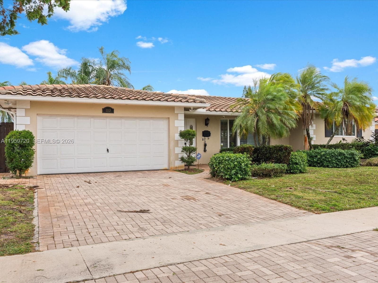1113 N 46th Ter, Hollywood, FL 33021 photo 4