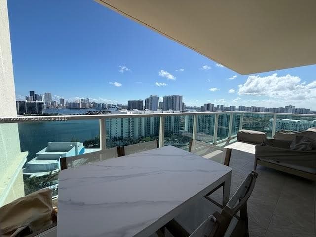 3330 NE 190th St # 1815, Aventura, FL 33180 photo 2