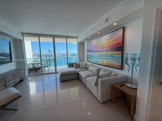 3330 NE 190th St # 1815, Aventura, FL 33180 photo 4