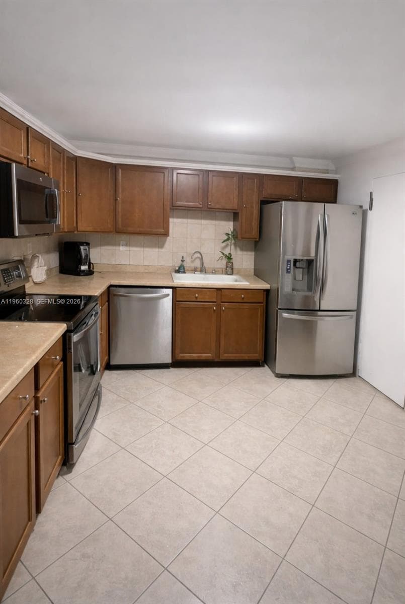 1470 NE 125th Ter # 701, North Miami, FL 33161 photo 2