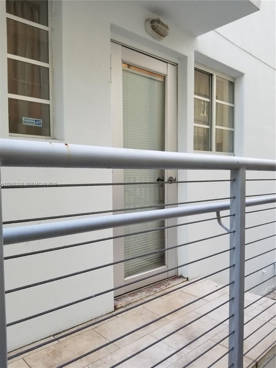 1045 Meridian Ave # 5, Miami Beach, FL 33139 photo 4