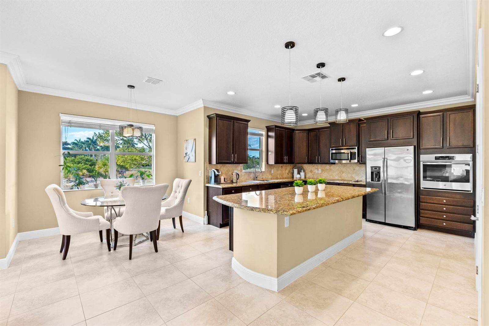 2879 Bellarosa Circle, Royal Palm Beach, FL 33411 photo 2