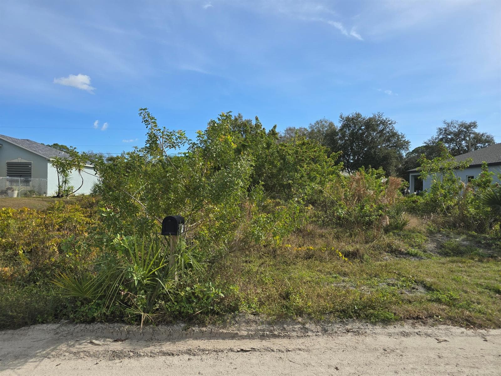 8016 104th Court, Vero Beach, FL 32967 photo 2
