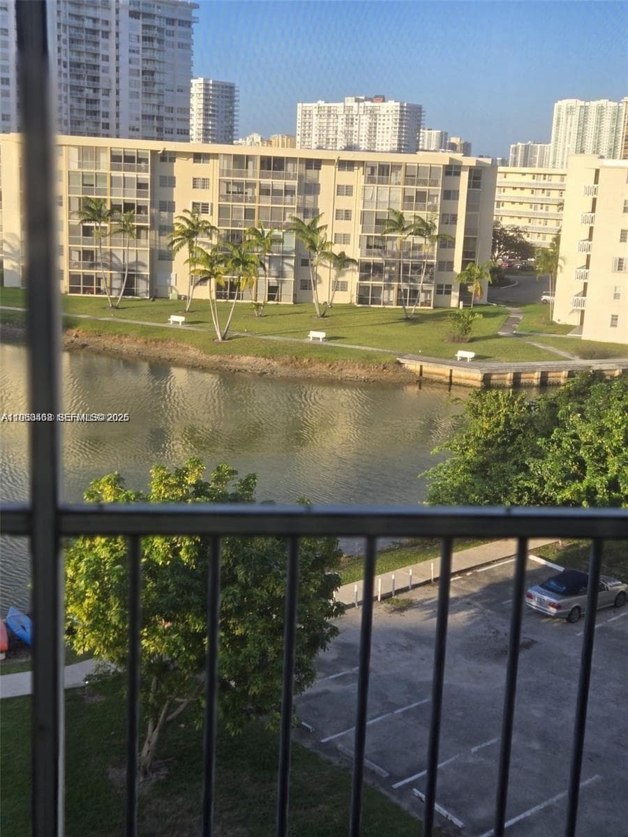 2903 Point East Dr # K611, Aventura, FL 33160 photo 4