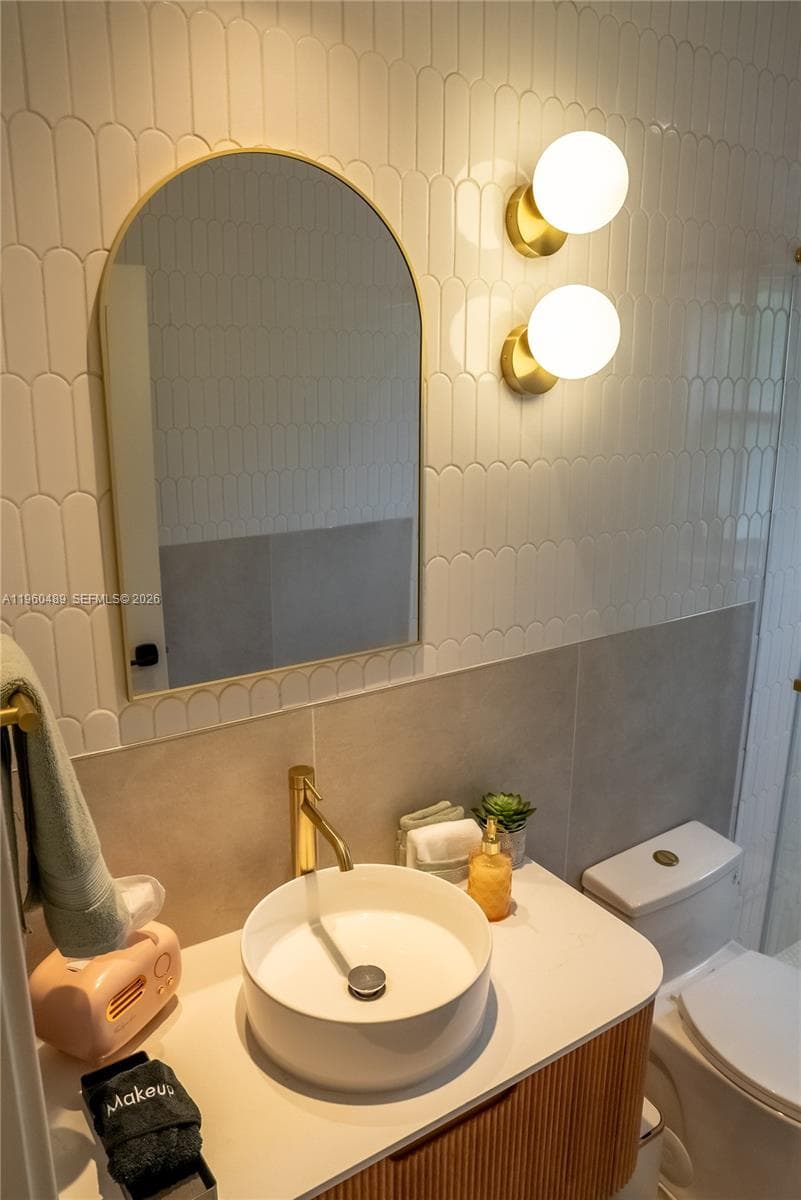 509 NE 64th St # 2, Miami, FL 33138 photo 4