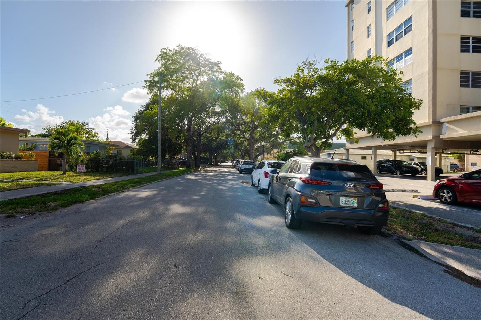 1811 Jefferson Street # 304, Hollywood, FL 33020 photo 2