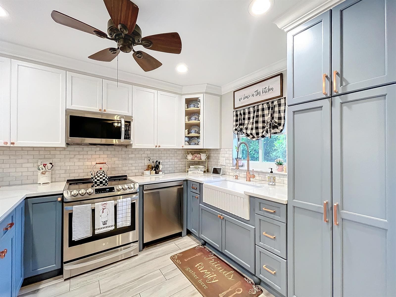3060 Holiday Springs Boulevard # 312, Margate, FL 33065 photo 4