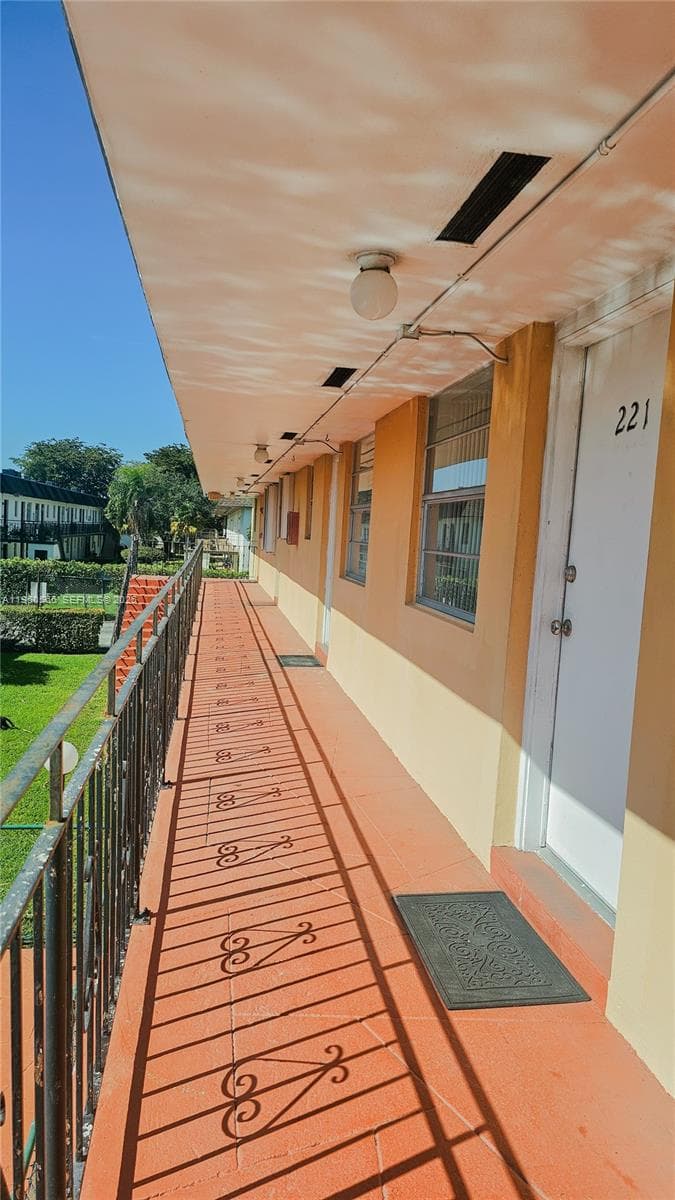 3800 SW 102nd Ave # 221, Miami, FL 33165 photo 5