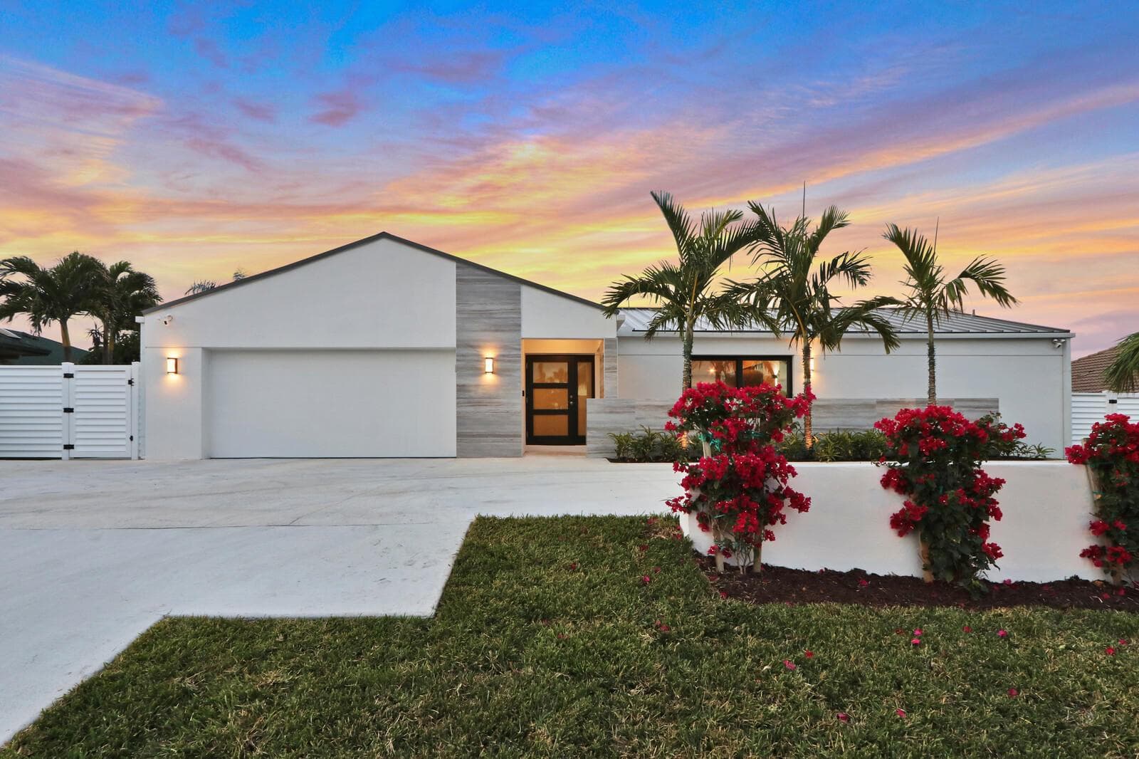 441 S Lyra Circle, Juno Beach, FL 33408 photo 2