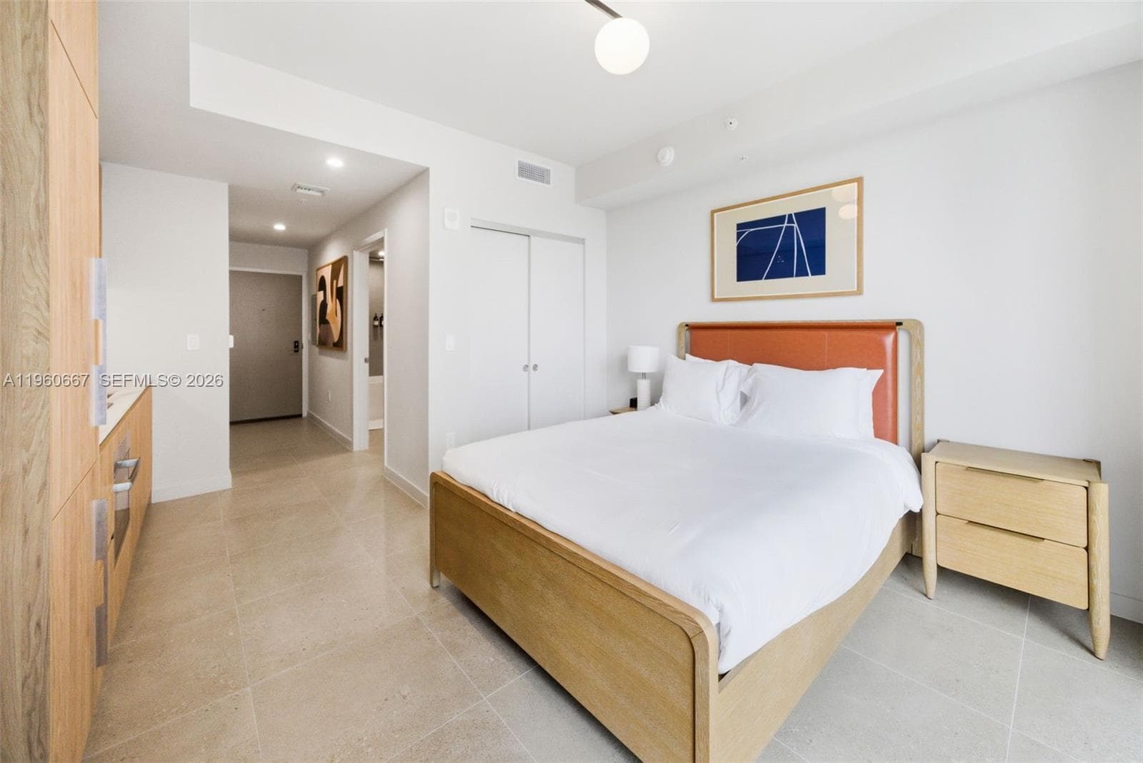 11 NE 6th St # 1802, Miami, FL 33132 photo 4