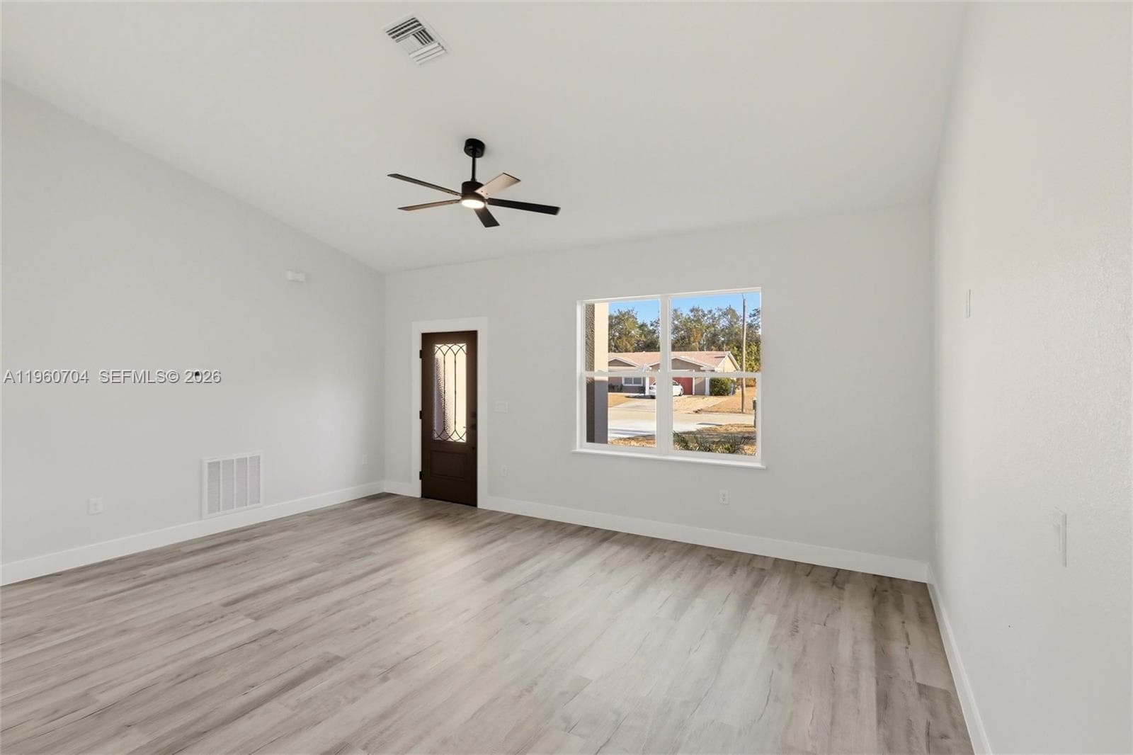 3825 Citroen Dr, Sebring, FL 33872 photo 3